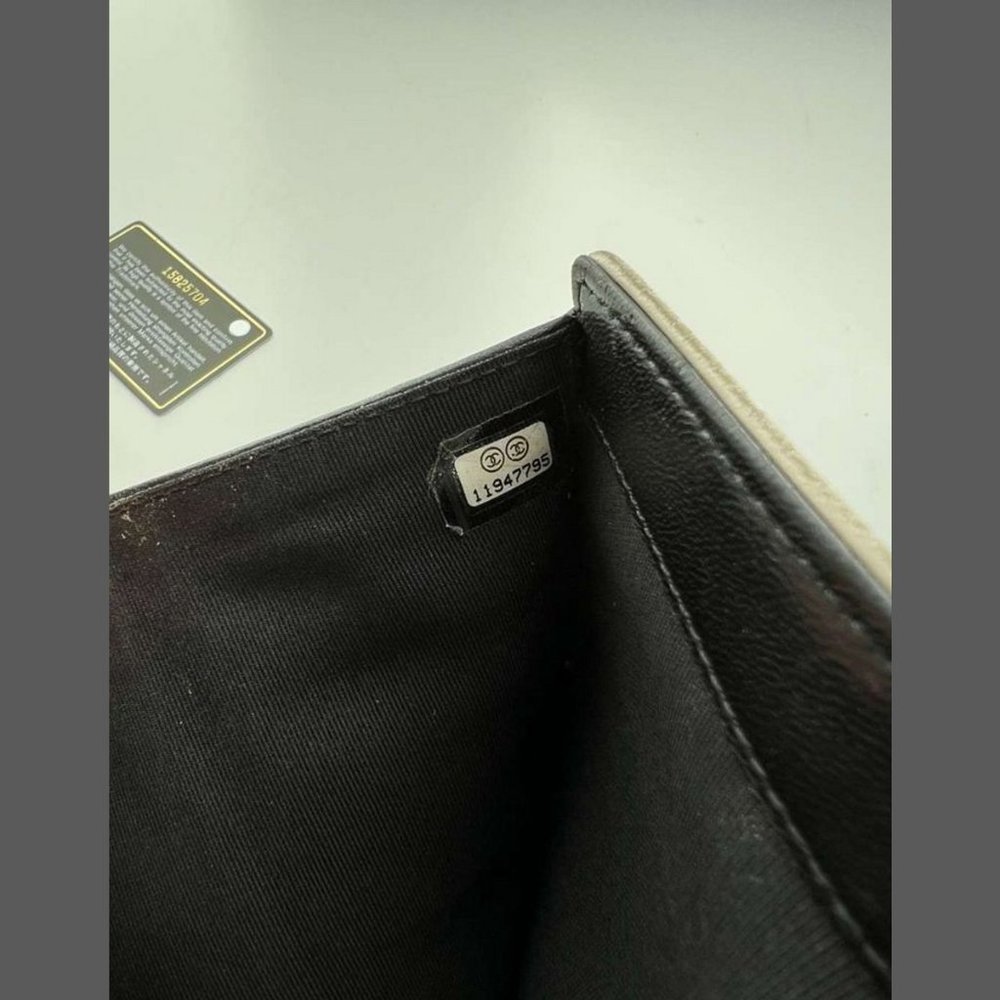 Chanel Wallet - Picture 10 of 10